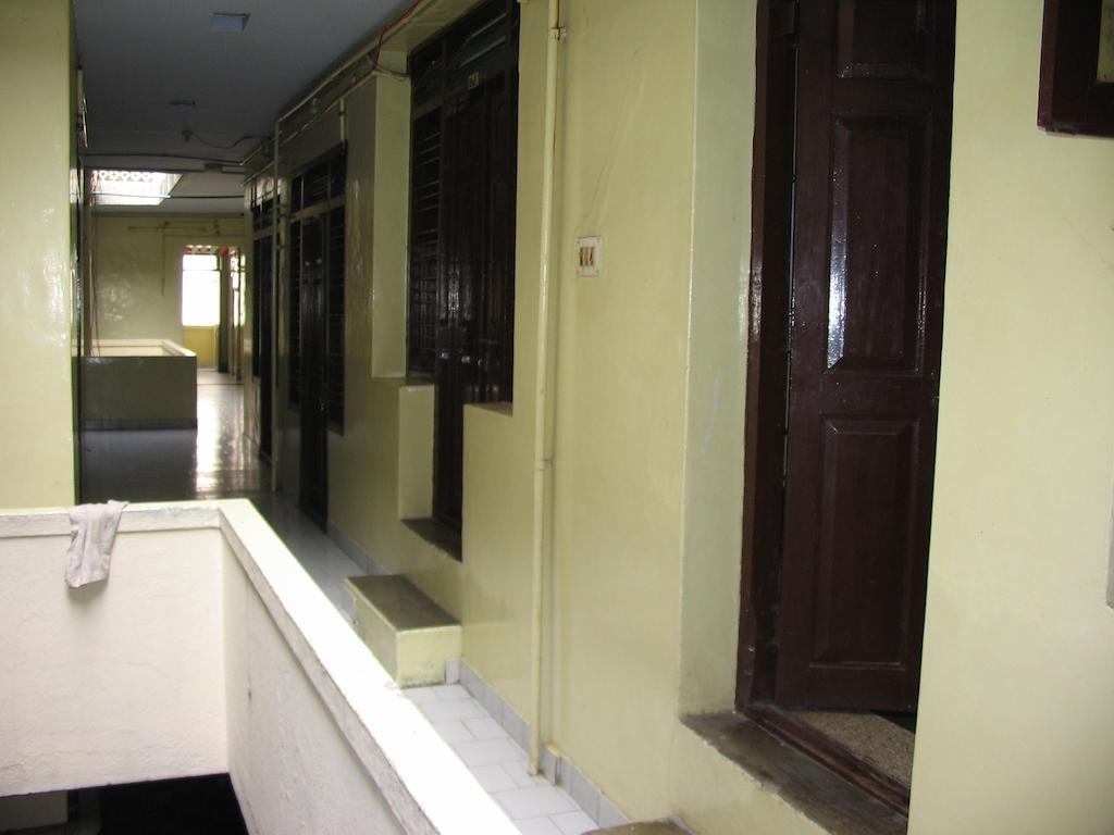 Vasantha Lodge Purasawalkam chennai Bagian luar foto